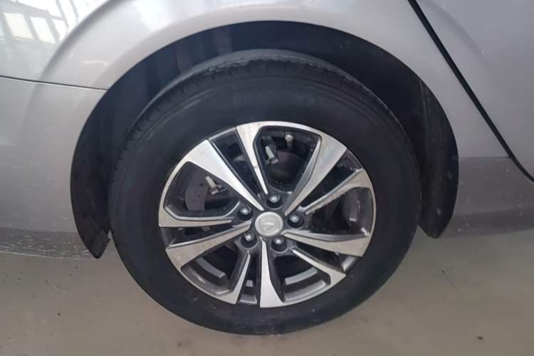 Used CHANGAN Eado 2020 PLUS Blue Whale NE 1.4T GDI DCT Prestige Model Right Rear Wheel Hub