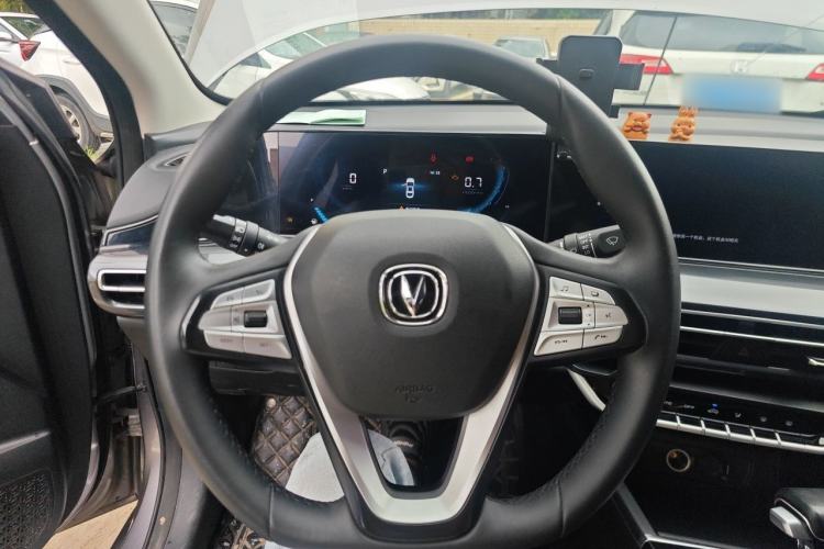 Used CHANGAN Eado 2020 PLUS 1.6L GDI Automatic Luxury Model Steering Wheel