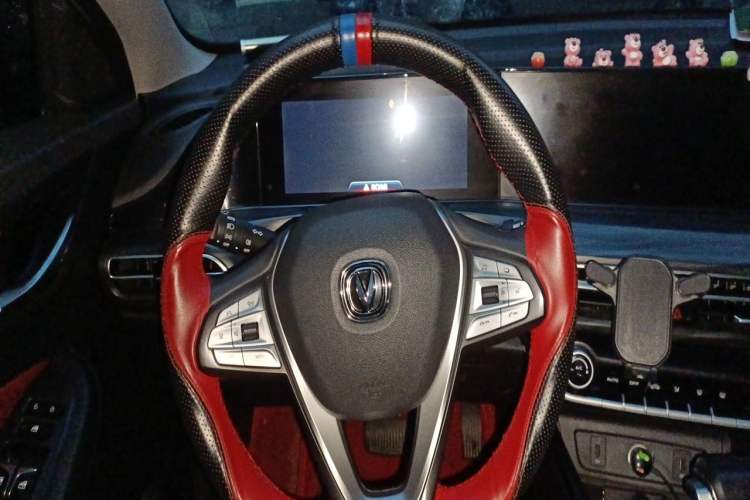 Used CHANGAN Eado 2020 PLUS Blue Whale NE 1.4T GDI DCT Flagship Model Steering Wheel