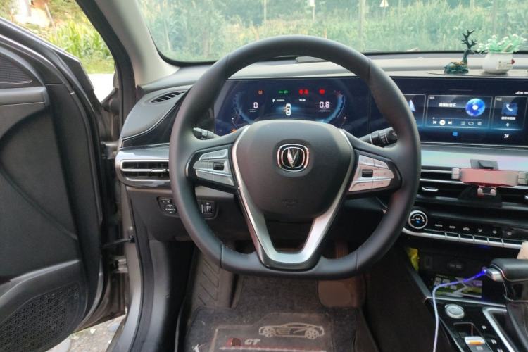Used CHANGAN Eado 2020 PLUS Blue Whale NE 1.4T GDI DCT Prestige Model Steering Wheel