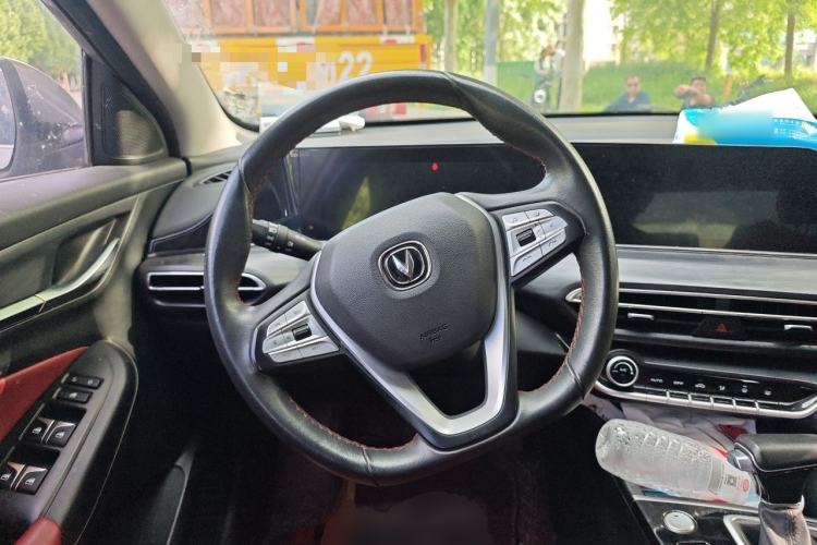 Used CHANGAN Eado 2020 PLUS Blue Whale NE 1.4T GDI DCT Flagship Model Steering Wheel