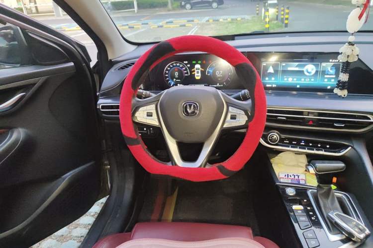 Used CHANGAN Eado 2020 PLUS Blue Whale NE 1.4T GDI DCT Flagship Model Steering Wheel