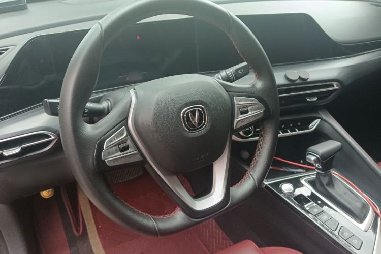 Used CHANGAN Eado 2020 PLUS Blue Whale NE 1.4T GDI DCT Flagship Model Steering Wheel