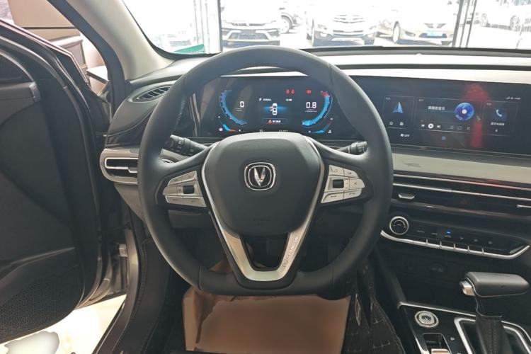 Used CHANGAN Eado 2020 PLUS Blue Whale NE 1.4T GDI DCT Prestige Model Steering Wheel