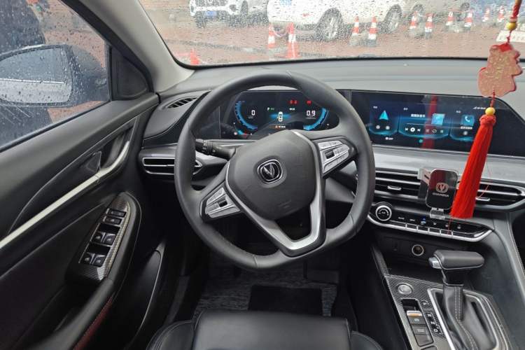 Used CHANGAN Eado 2020 PLUS Blue Whale NE 1.4T GDI DCT Prestige Model Steering Wheel
