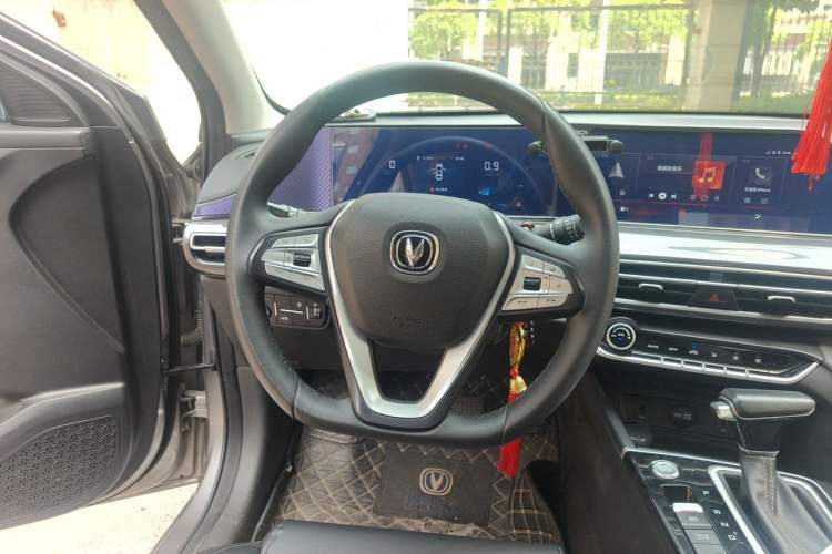 Used CHANGAN Eado 2020 PLUS Blue Whale NE 1.4T GDI DCT Prestige Model Steering Wheel
