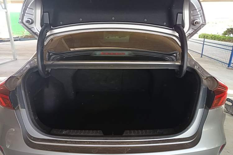 Used CHANGAN Eado 2020 PLUS Blue Whale NE 1.4T GDI DCT Flagship Model Trunk