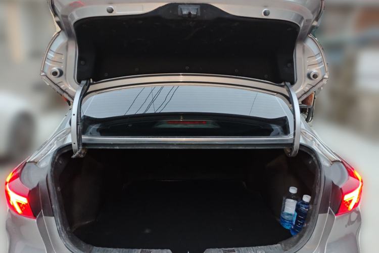 Used CHANGAN Eado 2020 PLUS 1.6L GDI Manual Luxury Model Trunk
