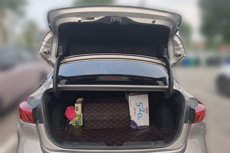 Used CHANGAN Eado 2020 PLUS Blue Whale NE 1.4T GDI DCT Prestige Model Trunk