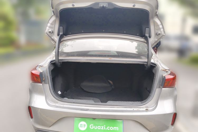 Used CHANGAN Eado 2020 PLUS Blue Whale NE 1.4T GDI DCT Prestige Model Trunk