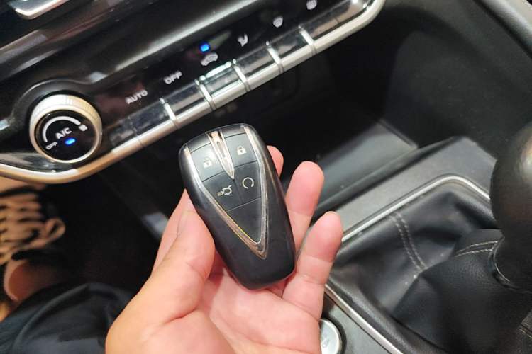Used CHANGAN Eado 2020 PLUS 1.6L GDI Manual Luxury Model Vehicle Key