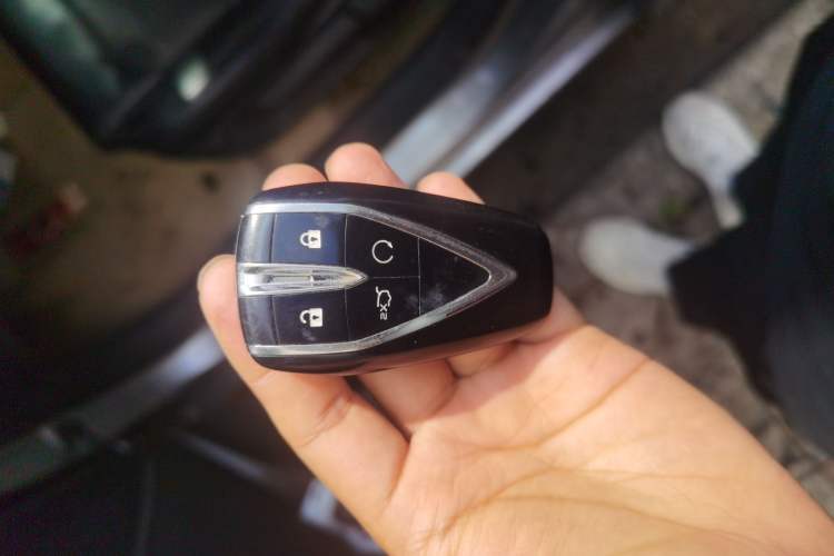 Used CHANGAN Eado 2020 PLUS 1.6L GDI Manual Elite Model Vehicle Key