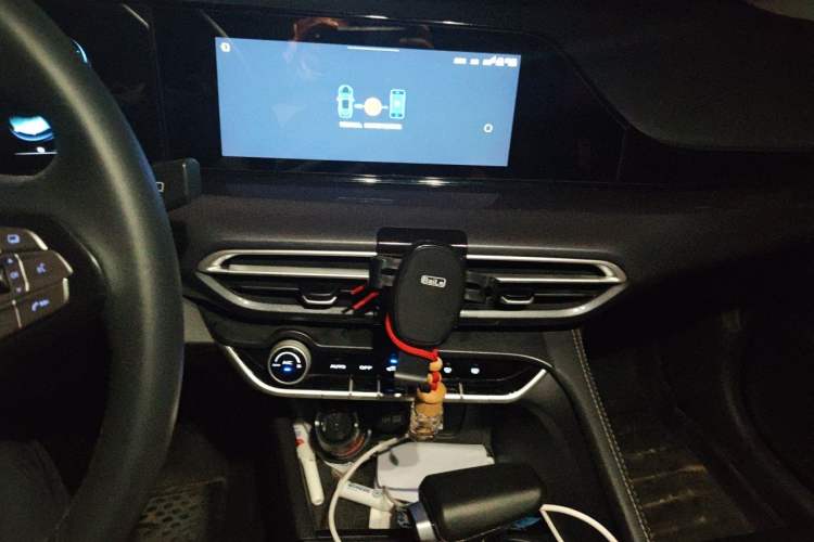 Used CHANGAN Eado 2020 PLUS Blue Whale NE 1.4T GDI DCT Prestige Model Audio And AC Panel
