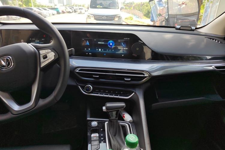 Used CHANGAN Eado 2020 PLUS Blue Whale NE 1.4T GDI DCT Prestige Model Audio And AC Panel
