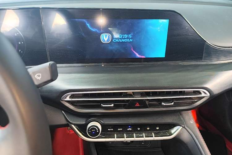 Used CHANGAN Eado 2020 PLUS Blue Whale NE 1.4T GDI DCT Flagship Model Audio And AC Panel