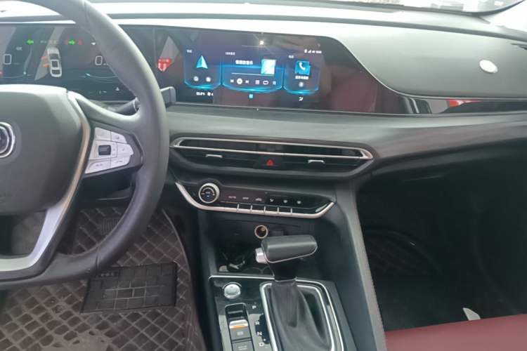 Used CHANGAN Eado 2020 PLUS Blue Whale NE 1.4T GDI DCT Flagship Model Audio And AC Panel