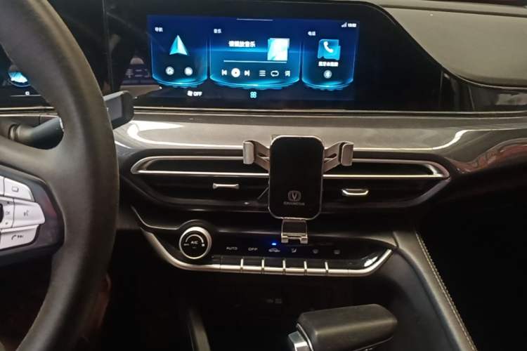 Used CHANGAN Eado 2020 PLUS Blue Whale NE 1.4T GDI DCT Prestige Model Audio And AC Panel