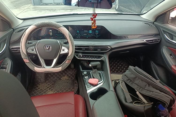Used CHANGAN Eado 2020 PLUS Blue Whale NE 1.4T GDI DCT Flagship Model Center Console