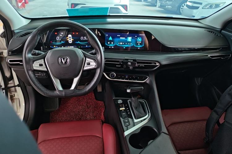 Used CHANGAN Eado 2020 PLUS Blue Whale NE 1.4T GDI DCT Flagship Model Center Console