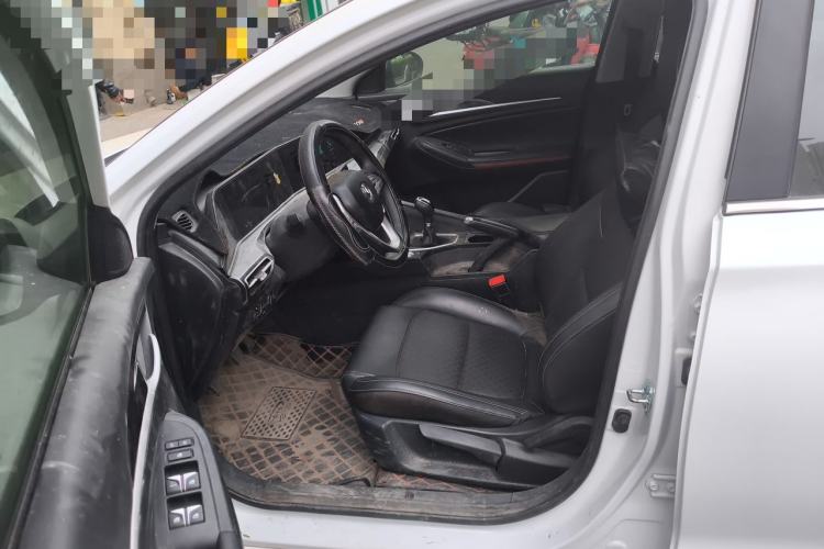 Used CHANGAN Eado 2020 PLUS 1.6L GDI Manual Luxury Model Driver Seat