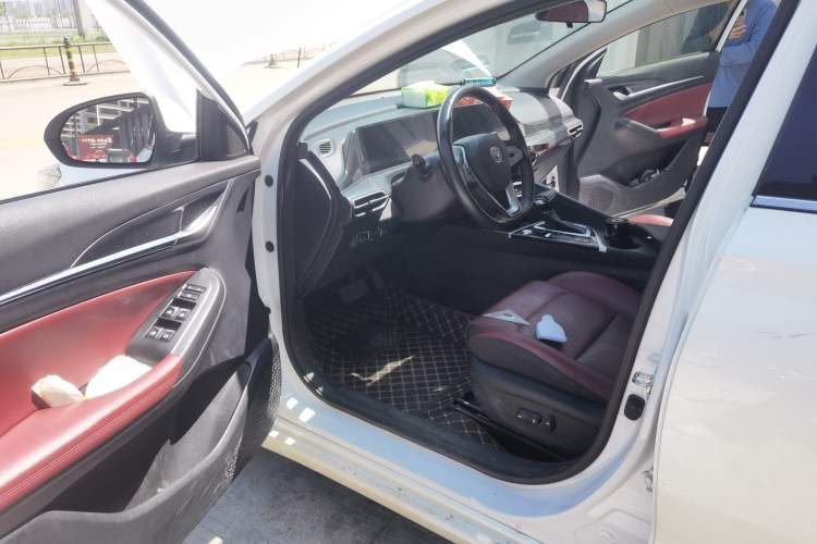 Used CHANGAN Eado 2020 PLUS Blue Whale NE 1.4T GDI DCT Flagship Model Driver Seat