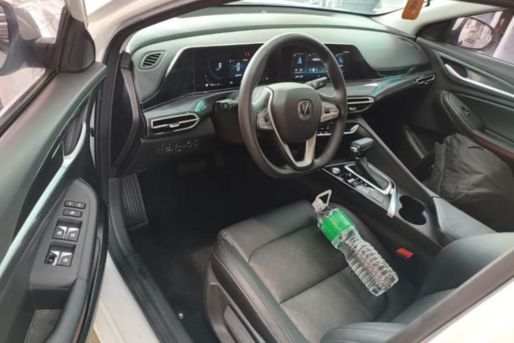 Used CHANGAN Eado 2020 PLUS Blue Whale NE 1.4T GDI DCT Prestige Model Driver Seat