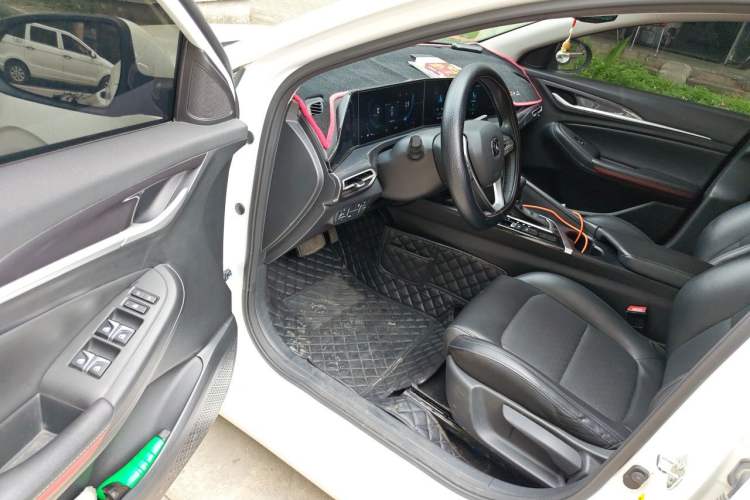 Used CHANGAN Eado 2020 PLUS Blue Whale NE 1.4T GDI DCT Prestige Model Driver Seat