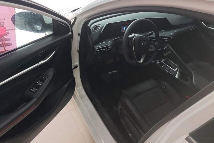 Used CHANGAN Eado 2020 PLUS Blue Whale NE 1.4T GDI DCT Prestige Model Driver Seat