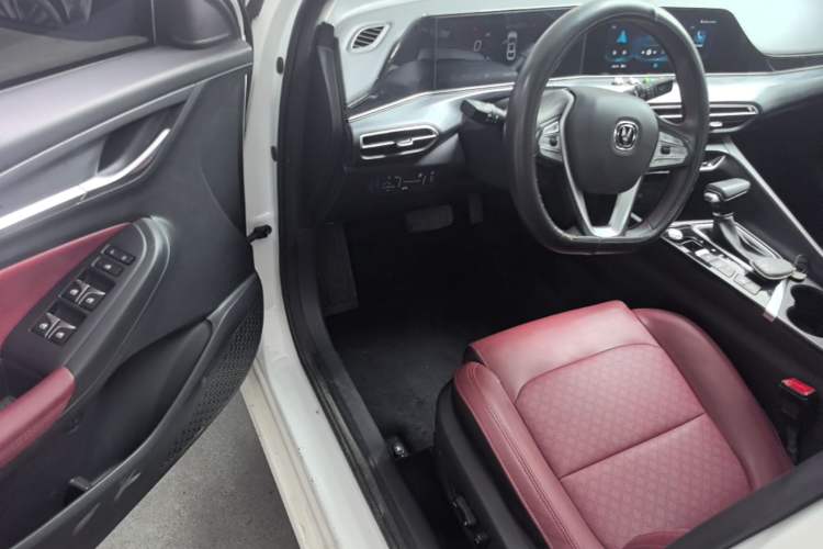 Used CHANGAN Eado 2020 PLUS Blue Whale NE 1.4T GDI DCT Flagship Model Driver Seat