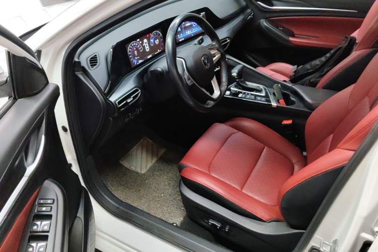 Used CHANGAN Eado 2020 PLUS Blue Whale NE 1.4T GDI DCT Flagship Model Driver Seat