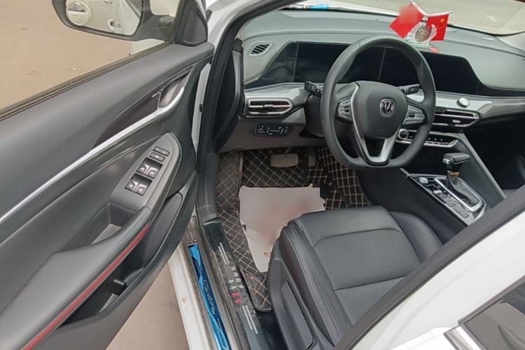 Used CHANGAN Eado 2020 PLUS Blue Whale NE 1.4T GDI DCT Prestige Model Driver Seat