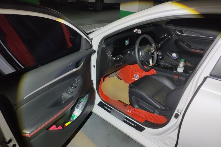 Used CHANGAN Eado 2020 PLUS 1.6L GDI Automatic Luxury Model Driver Seat