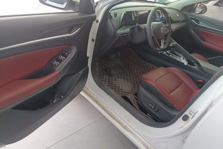 Used CHANGAN Eado 2020 PLUS Blue Whale NE 1.4T GDI DCT Flagship Model Driver Seat