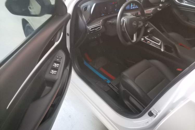 Used CHANGAN Eado 2020 PLUS Blue Whale NE 1.4T GDI DCT Prestige Model Driver Seat