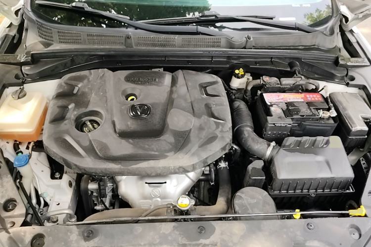 Used CHANGAN Eado 2020 PLUS 1.6L GDI Manual Luxury Model Engine Bay