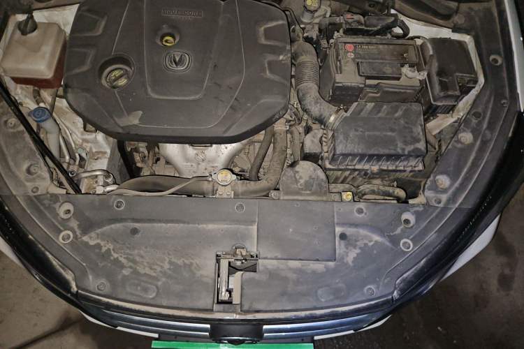 Used CHANGAN Eado 2020 PLUS 1.6L GDI Automatic Luxury Model Engine Bay