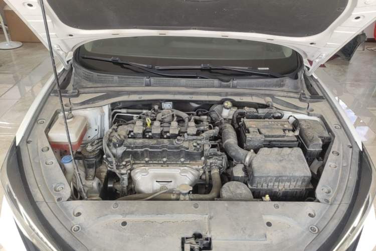 Used CHANGAN Eado 2020 PLUS 1.6L GDI Manual Elite Model Engine Bay