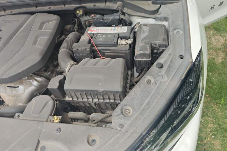 Used CHANGAN Eado 2020 PLUS Million Edition 1.6L GDI CVT Luxury Model Engine Bay Left