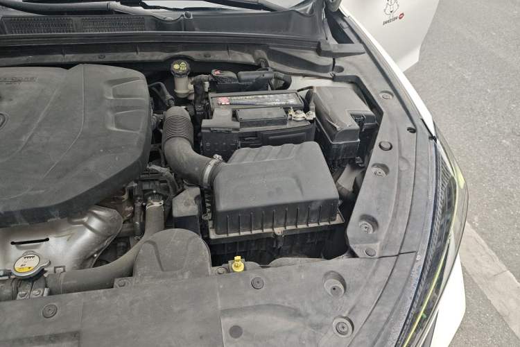 Used CHANGAN Eado 2020 PLUS 1.6L GDI Manual Luxury Model Engine Bay Left