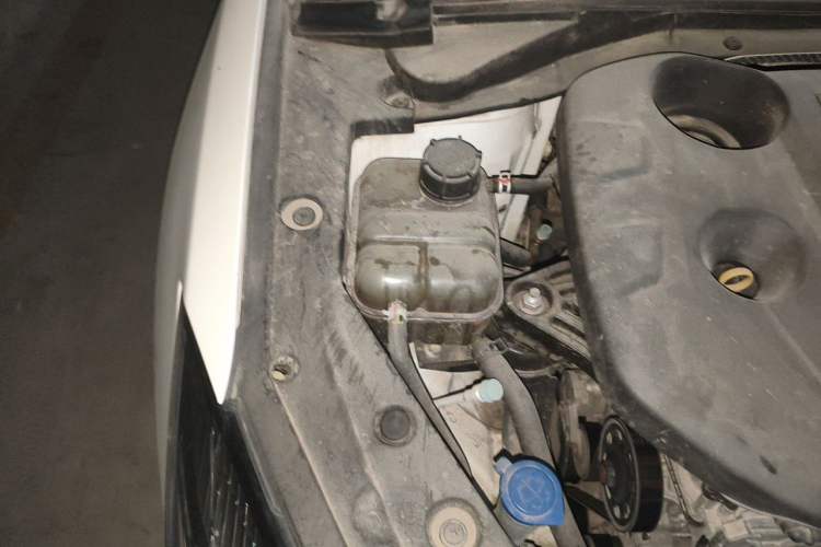 Used CHANGAN Eado 2020 PLUS Blue Whale NE 1.4T GDI DCT Flagship Model Engine Bay Right