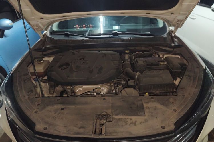 Used CHANGAN Eado 2020 PLUS 1.6L GDI Manual Luxury Model Engine Bay