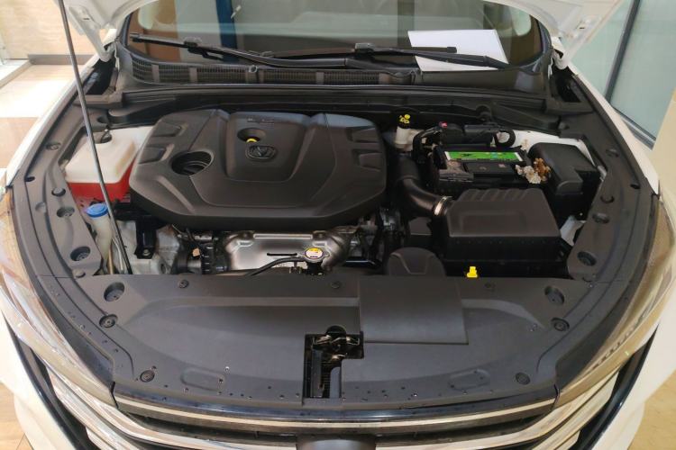 Used CHANGAN Eado 2020 PLUS Million Edition 1.6L GDI CVT Luxury Model Engine Bay