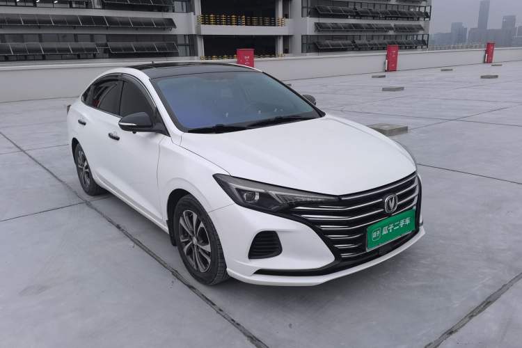 Used CHANGAN Eado 2020 PLUS 1.6L GDI Manual Luxury Model Exterior 2
