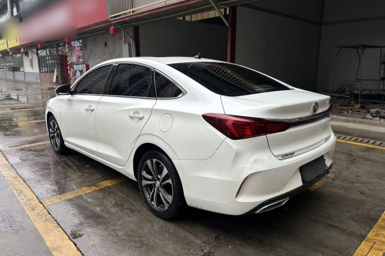 Used CHANGAN Eado 2020 PLUS Blue Whale NE 1.4T GDI DCT Flagship Model Exterior 5