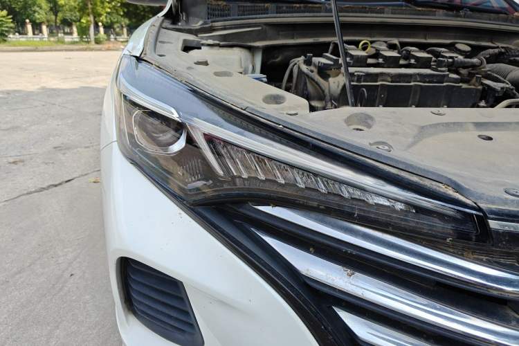 Used CHANGAN Eado 2020 PLUS 1.6L GDI Manual Elite Model Exterior 6