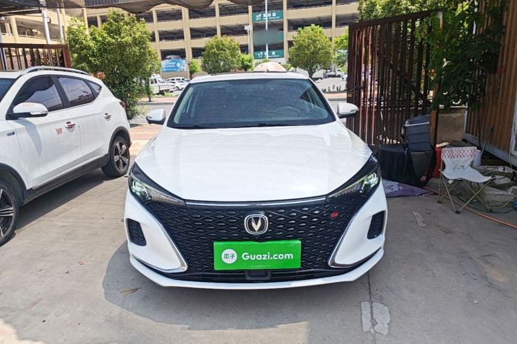 Used CHANGAN Eado 2020 PLUS Blue Whale NE 1.4T GDI DCT Flagship Model Front