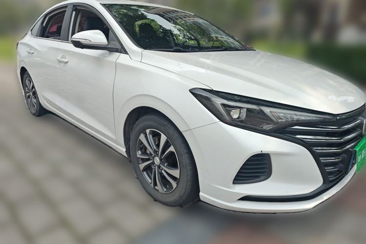 Used CHANGAN Eado 2020 PLUS Million Edition 1.6L GDI CVT Luxury Model Front Right 45 Deg