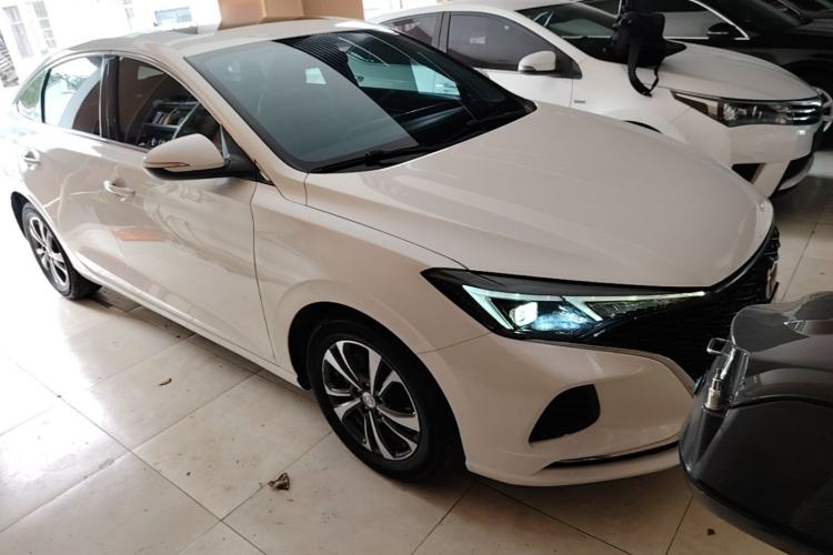 Used CHANGAN Eado 2020 PLUS Blue Whale NE 1.4T GDI DCT Prestige Model Front Right 45 Deg