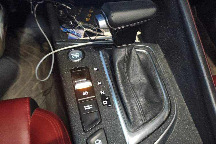 Used CHANGAN Eado 2020 PLUS Blue Whale NE 1.4T GDI DCT Flagship Model Gear Lever
