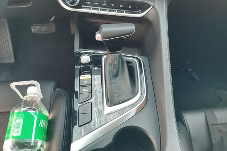 Used CHANGAN Eado 2020 PLUS Blue Whale NE 1.4T GDI DCT Prestige Model Gear Lever